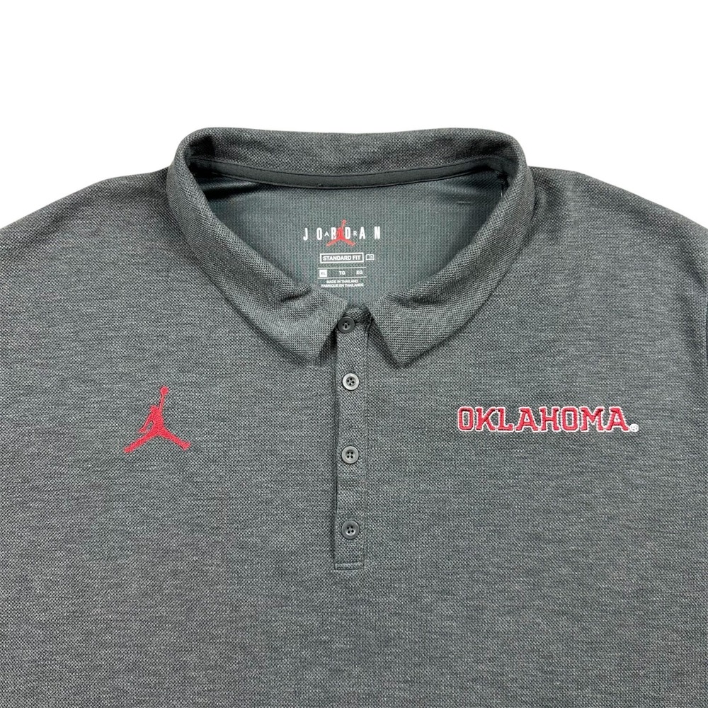 Oklahoma Sooners Air Jordan Polo Shirt Mens XL Gray Red Jumpman Dri Fit NEW - Picture 3 of 6